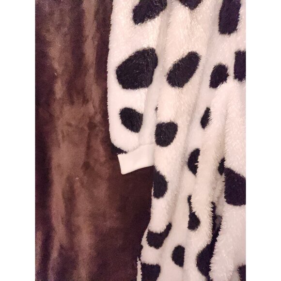 NOS Disney Child's 101 Dalmation Halloween Fleece Outfit US 9/10 - Picture 3 of 10